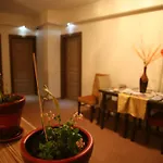 Aymini Hotel 2*