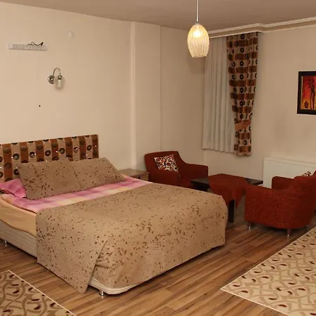 Aymini Hotel