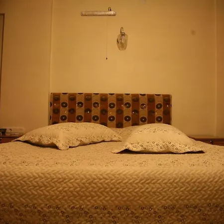 Aymini Отель 2*